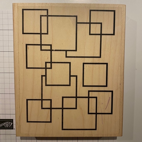 Interlocked Squares Background Wood Mounted Rubber Stamp by Luni - Picture 4 of 5